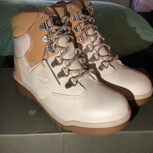 Brand New Timberland field boots